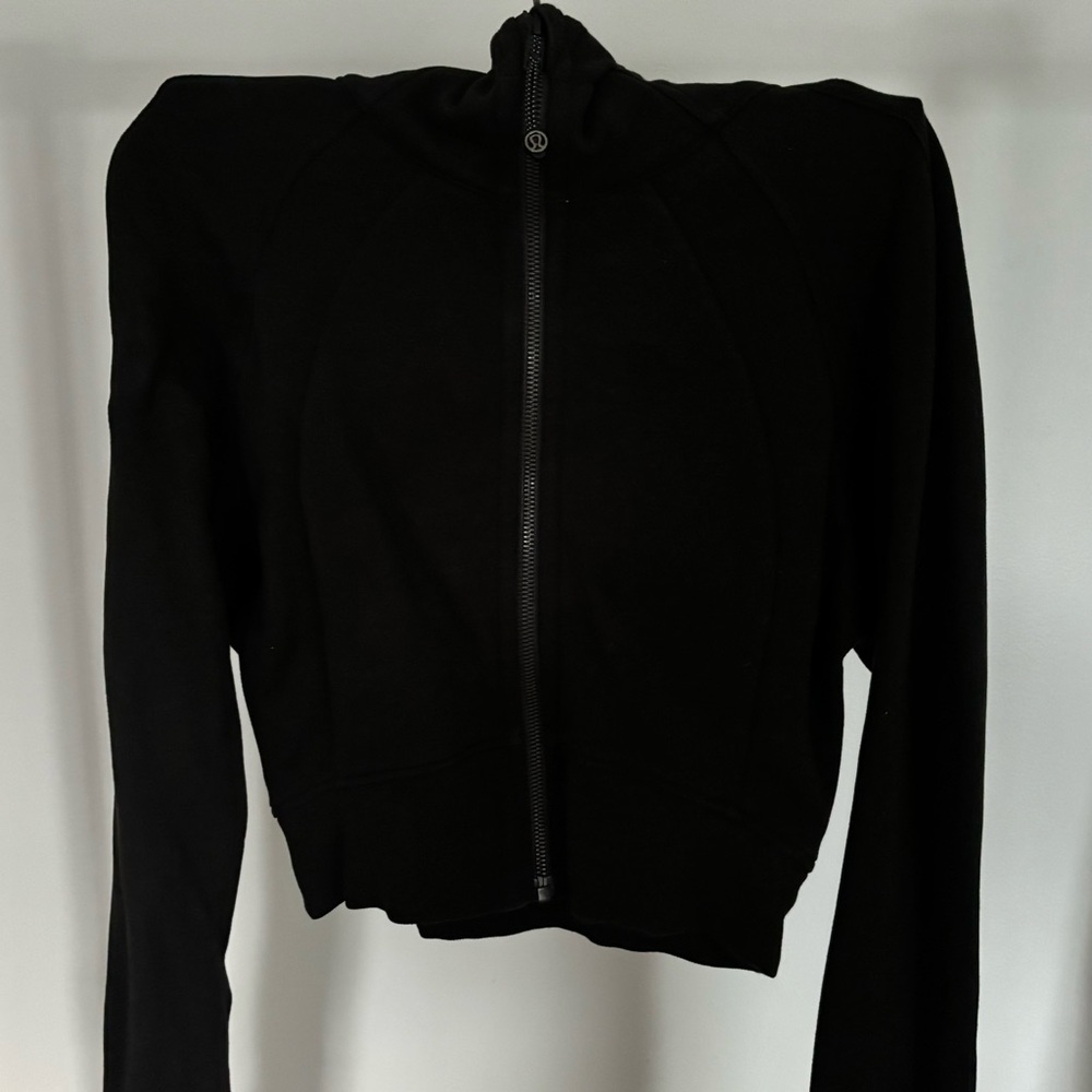 lululemon scuba full zip cropped hoodie
